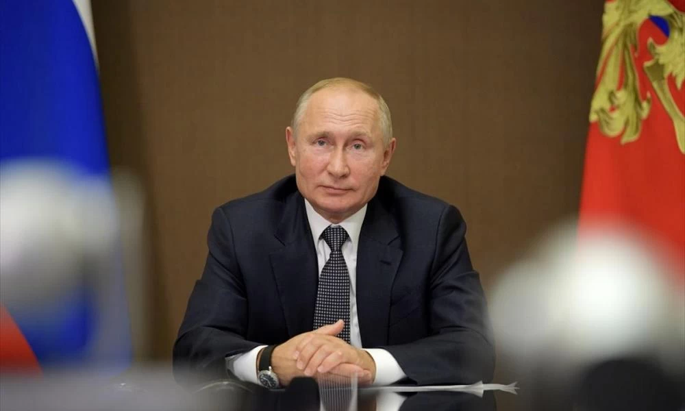 Ο Πούτιν απαίτησε να προετοιμαστεί η ρωσική οικονομία για πόλεμο